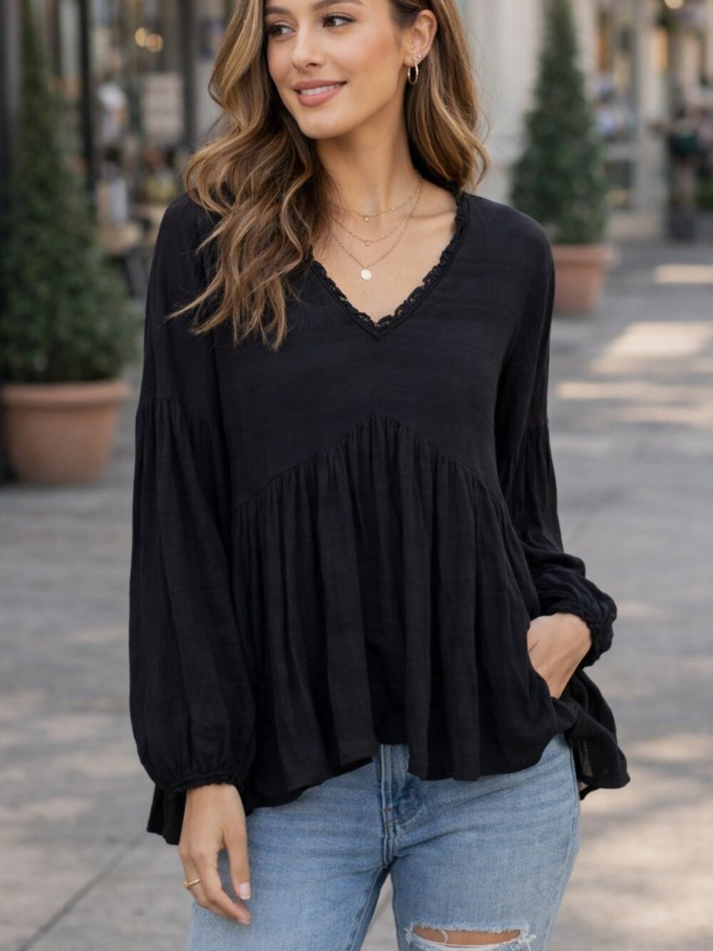 Time and Tru Black V-Neck Long-Sleeve Peasant Tunic